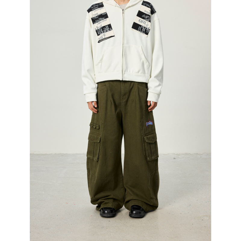 BTSG Vintage Embroidered Multi-pocket Cargo Pants