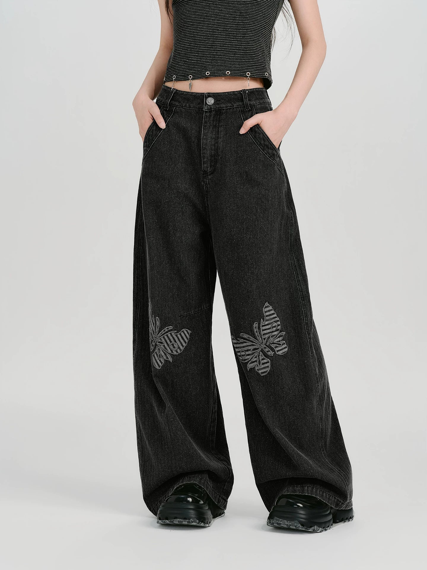 Girlyhalo Vintage Patch Embroidered Straight Jeans