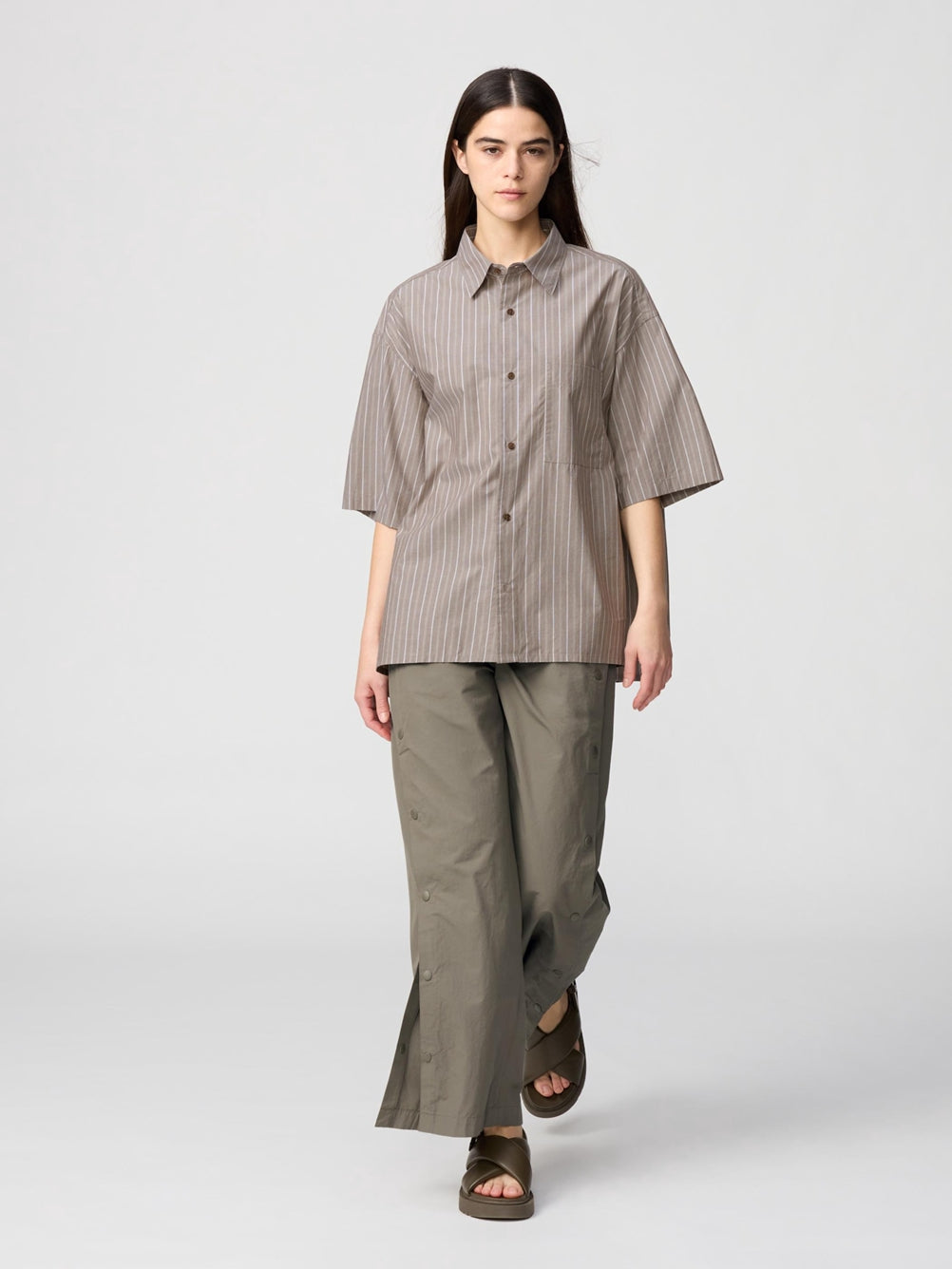Uniqlo C series cooperation/men's and women's loose striped shirt short-sleeved shirt casual versatile 477643