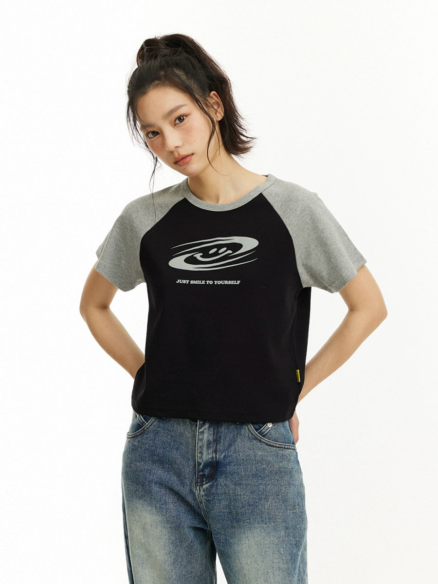 UnderStress Contrast Shoulder Smiley Tee