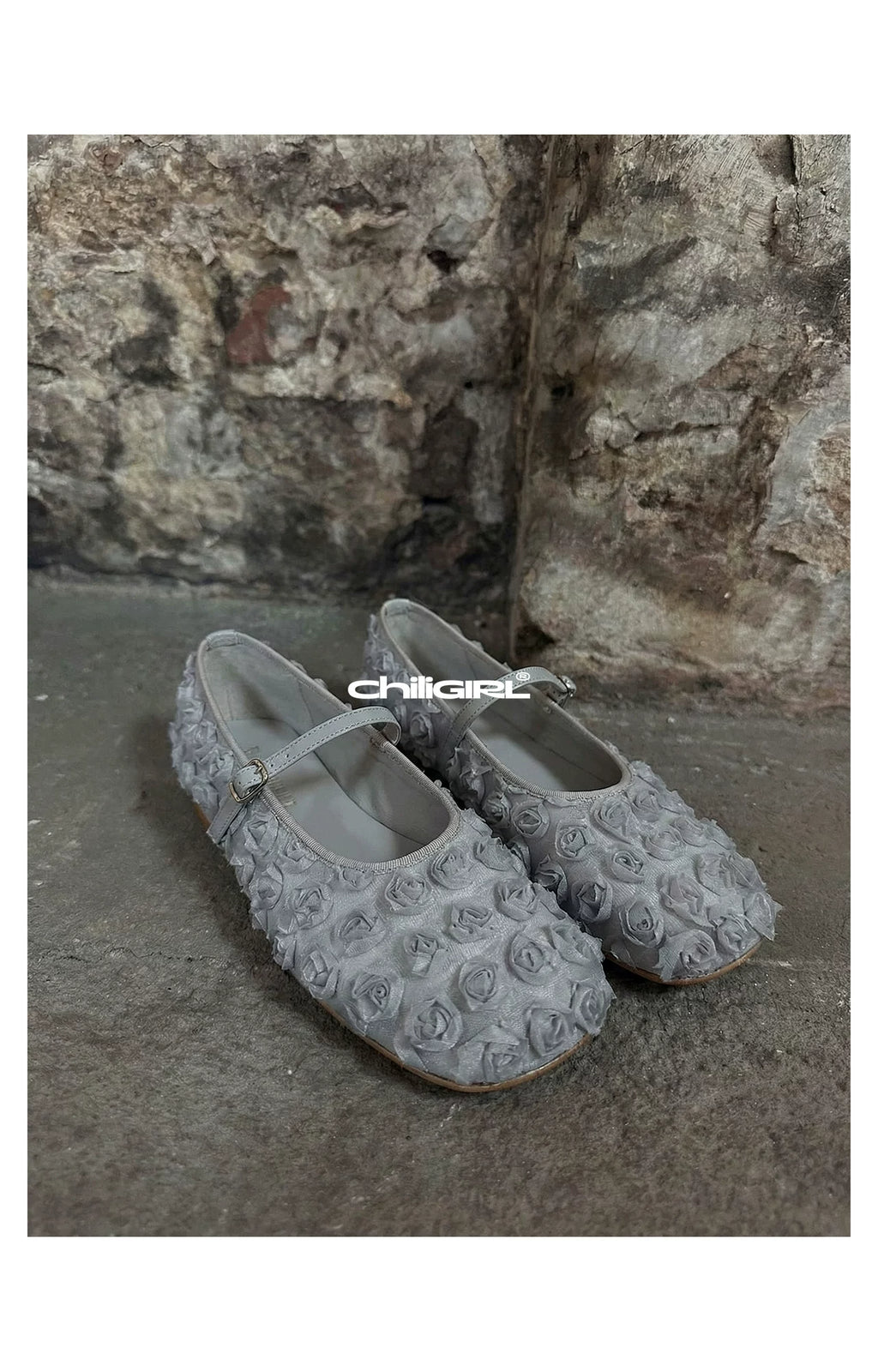 CHILIGIRL One-word Buckle Strap Flat-soled Shoes