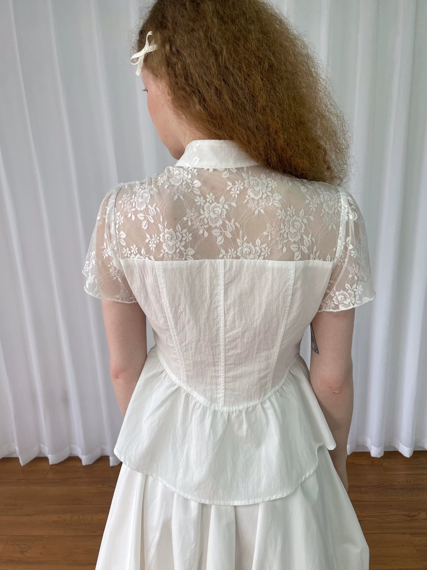 Loosesmell Jacquard Lace Stitched Short Sleeve Shirt