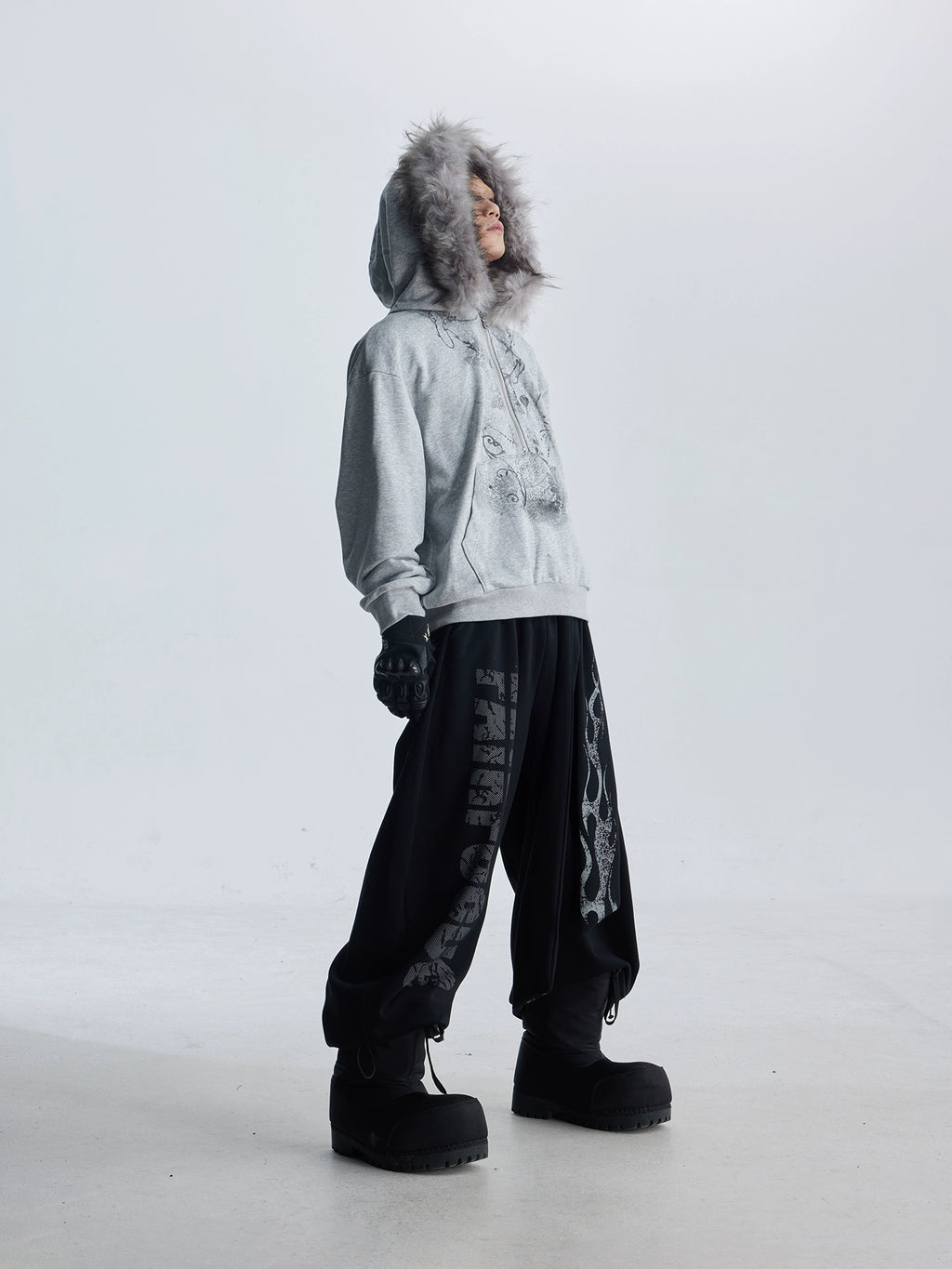 NOMANIAI  Totem Print Y2k Strap Scimitar Slacks