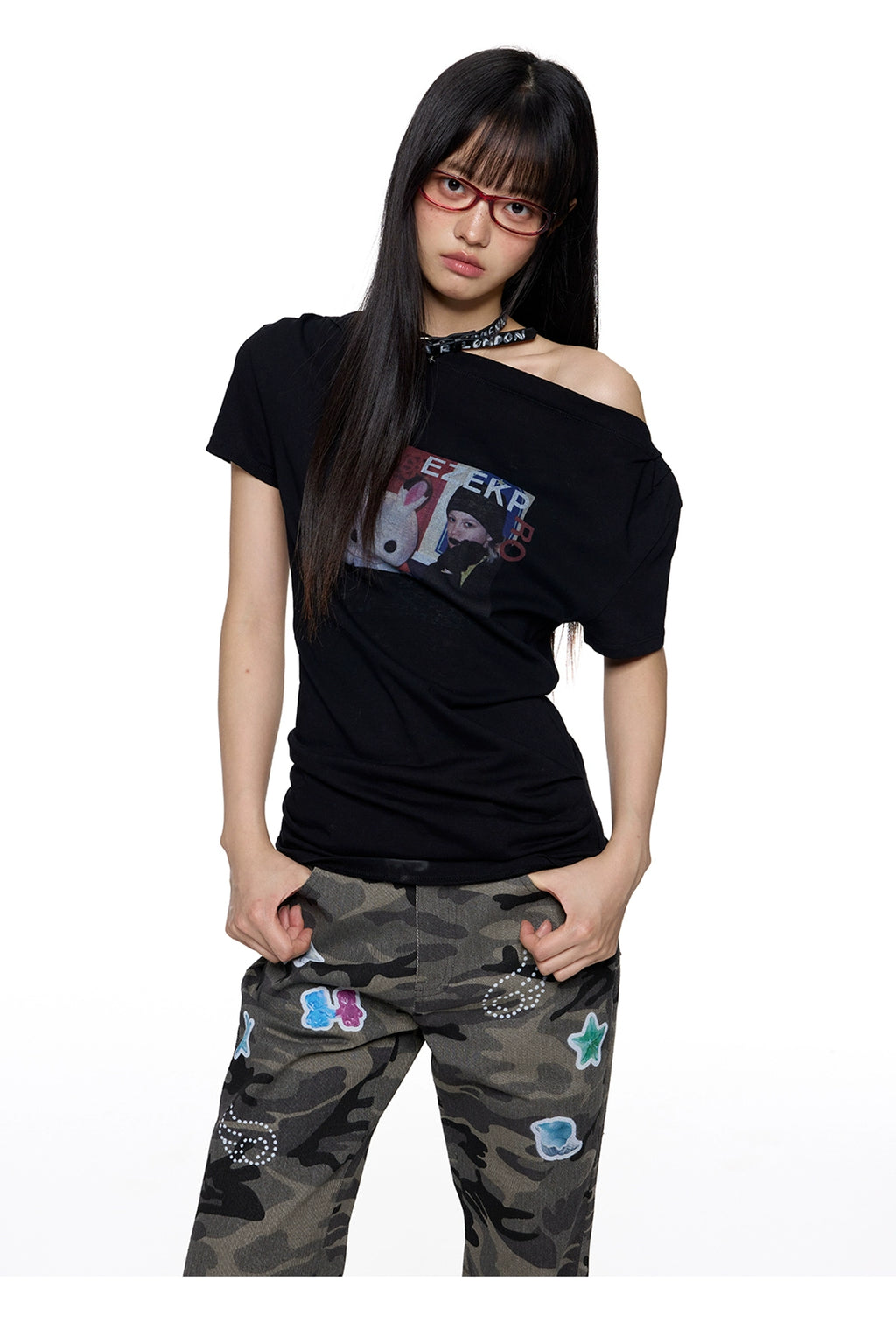 EZEK One-word Shoulder Half-sleeve Off-the-shoulder Tee