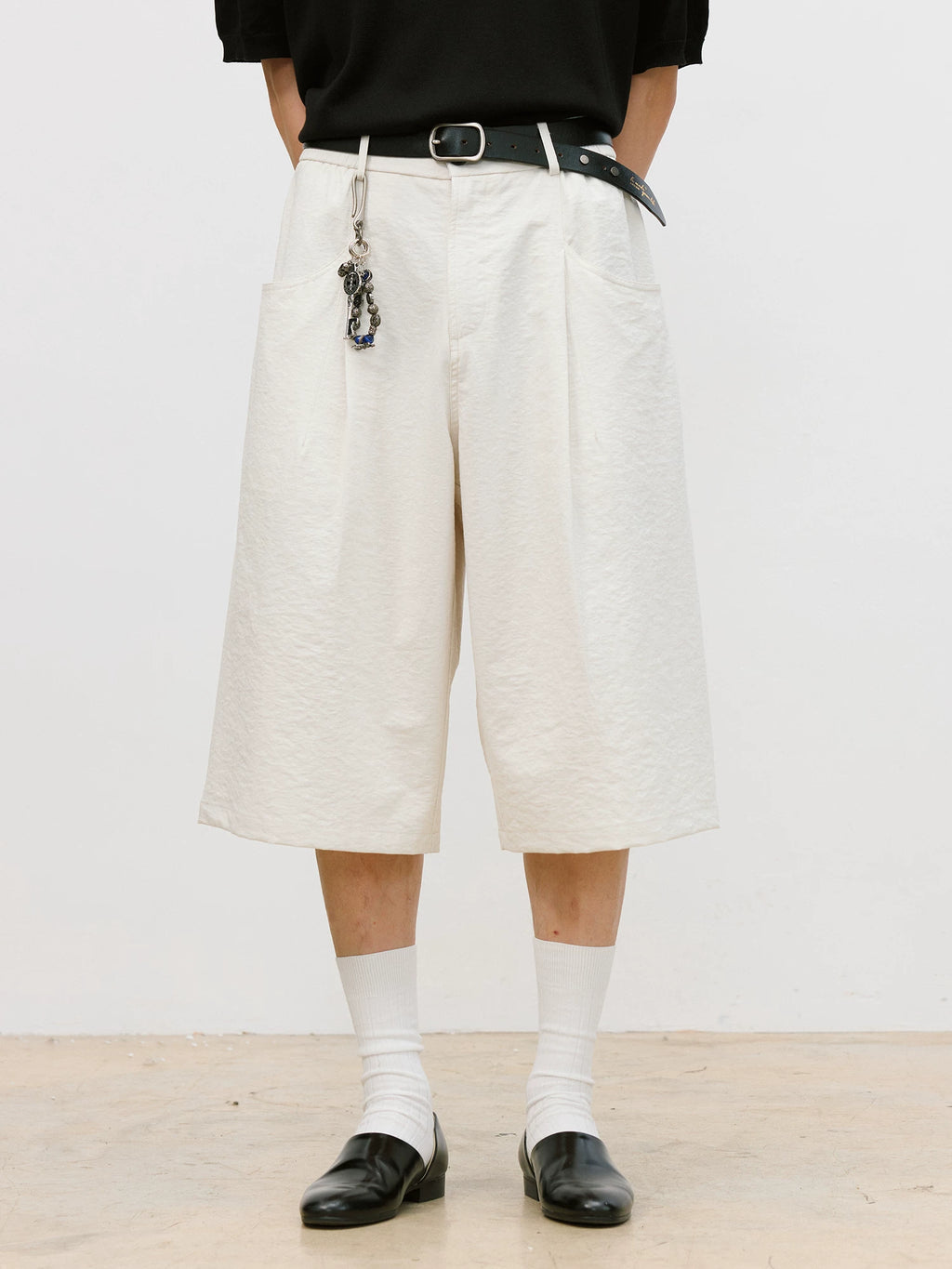 LR MADE Pleated Simple Seven-point Shorts