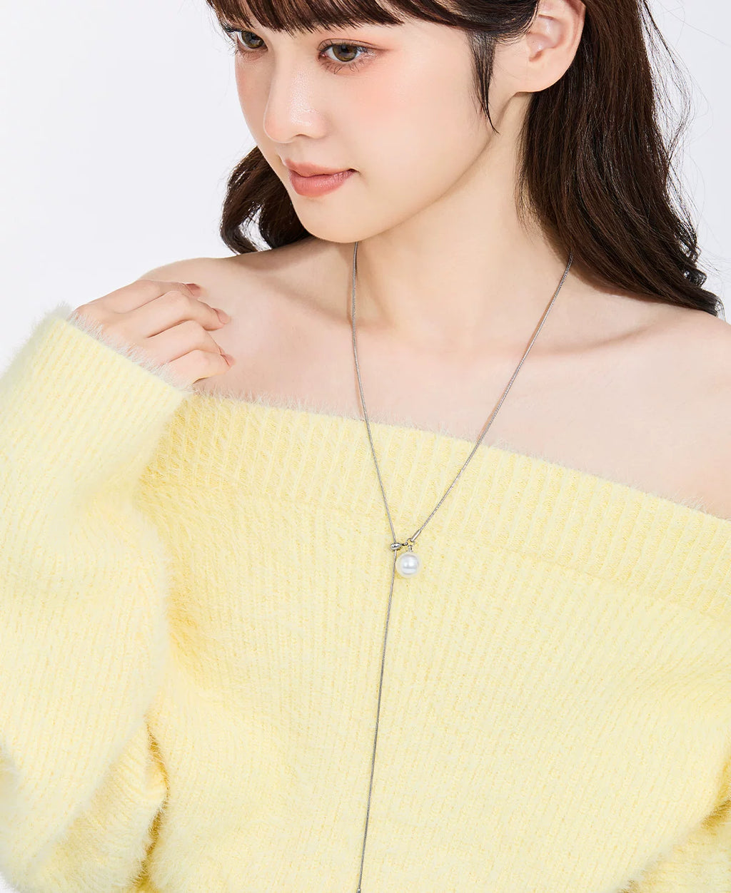 DODOGOGO Pearl Necklace Long Pendant Sweater Chain Collarbone Chain