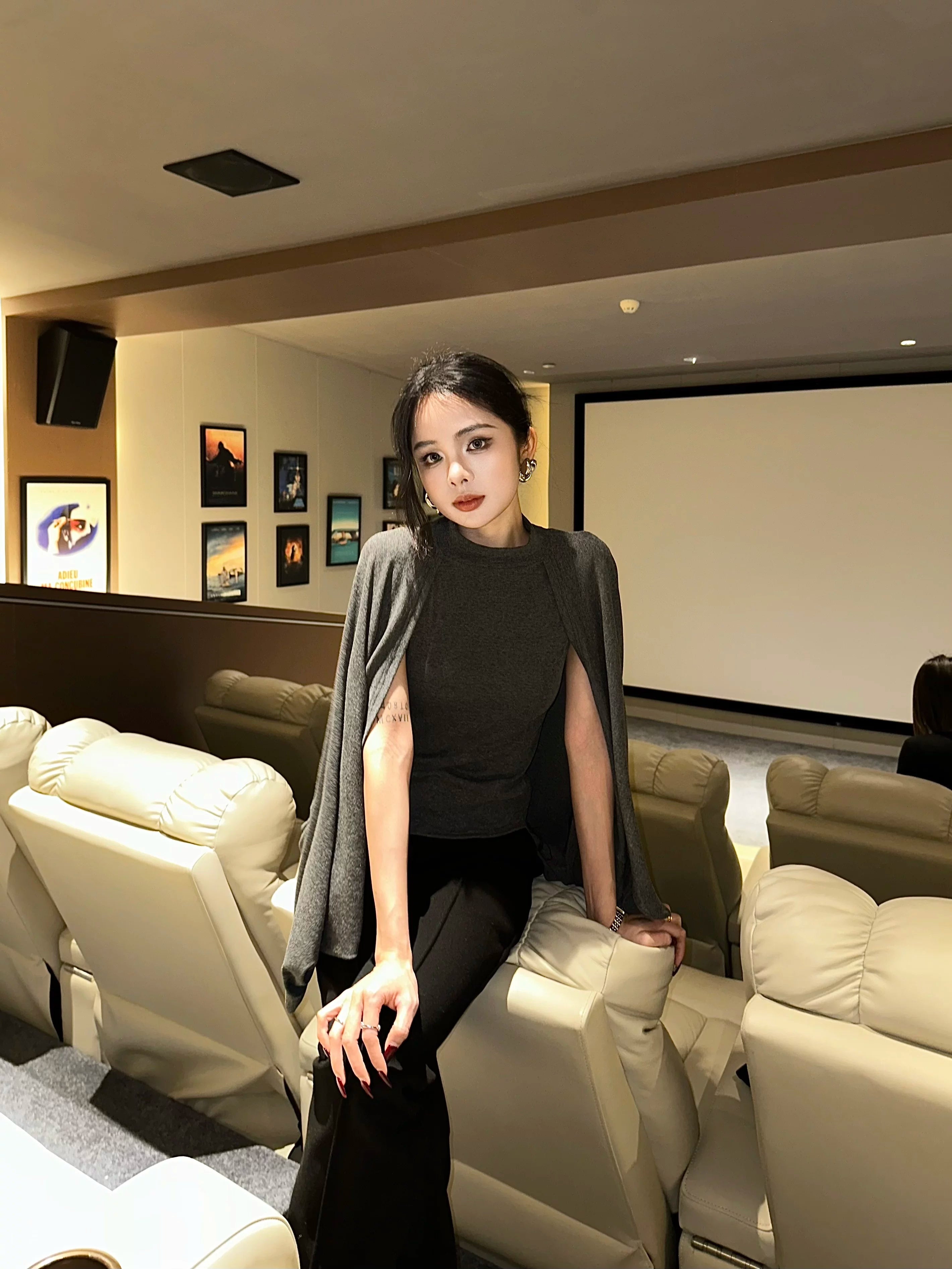 CHUYUQI Turtleneck Cape Vest Loose-knit Top