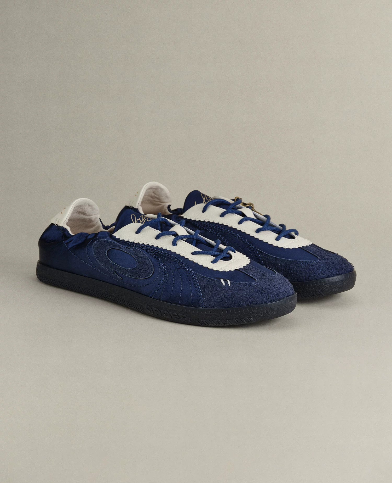 OLDORDER Retro Thin-soled Casual Flats