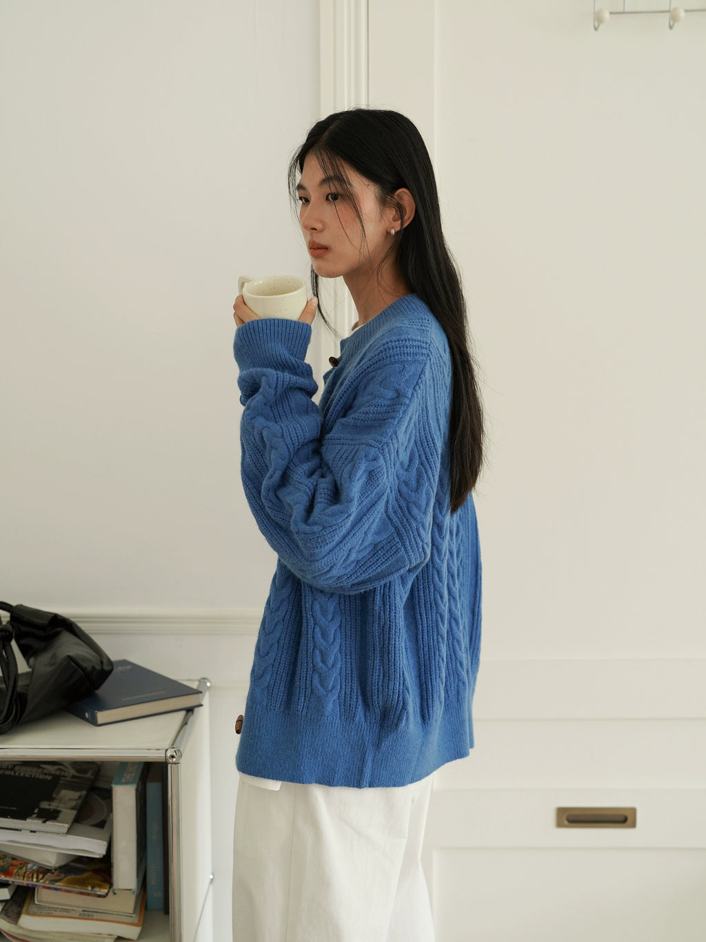 EIGHTHMONTH Loose and Thin Lazy Style Knitted Jacket