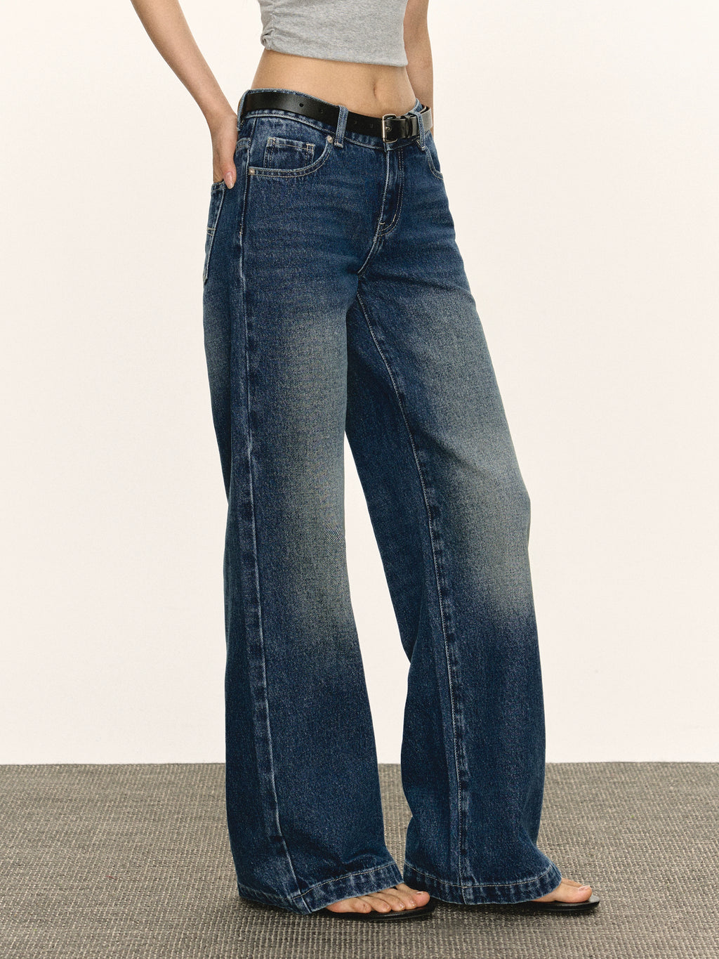 Ariseism Vintage Low Waist Wide Leg Jeans