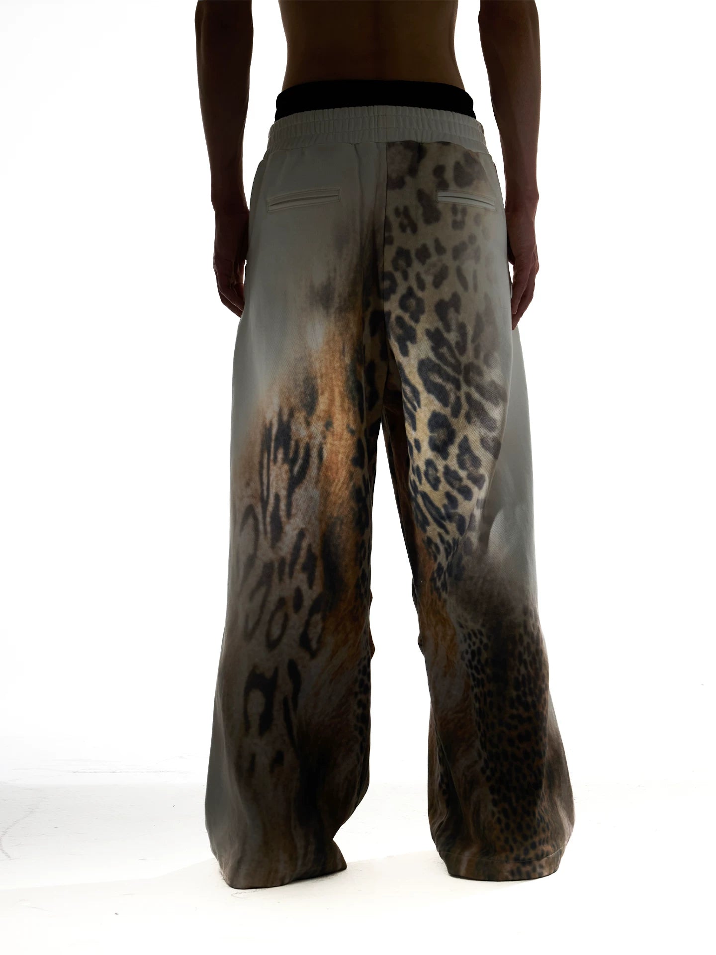 NIGHTLAB Leopard Print Wide-leg Sweatpants