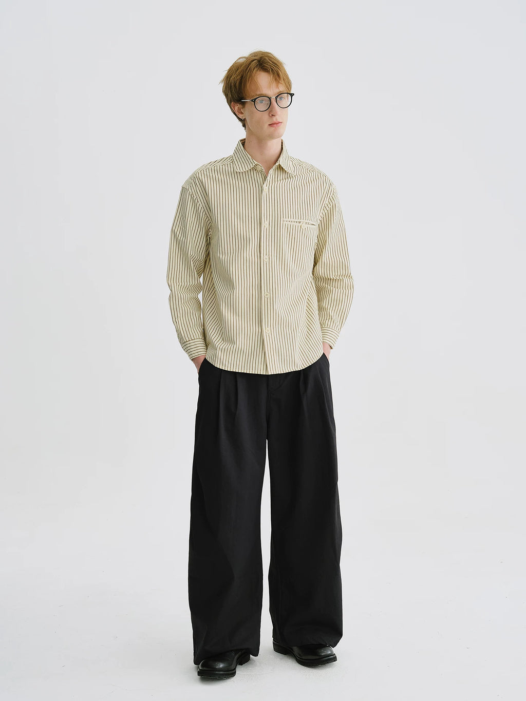 LIVINGTOWN Minimalist Pinstripe Lapel Loose Shirt