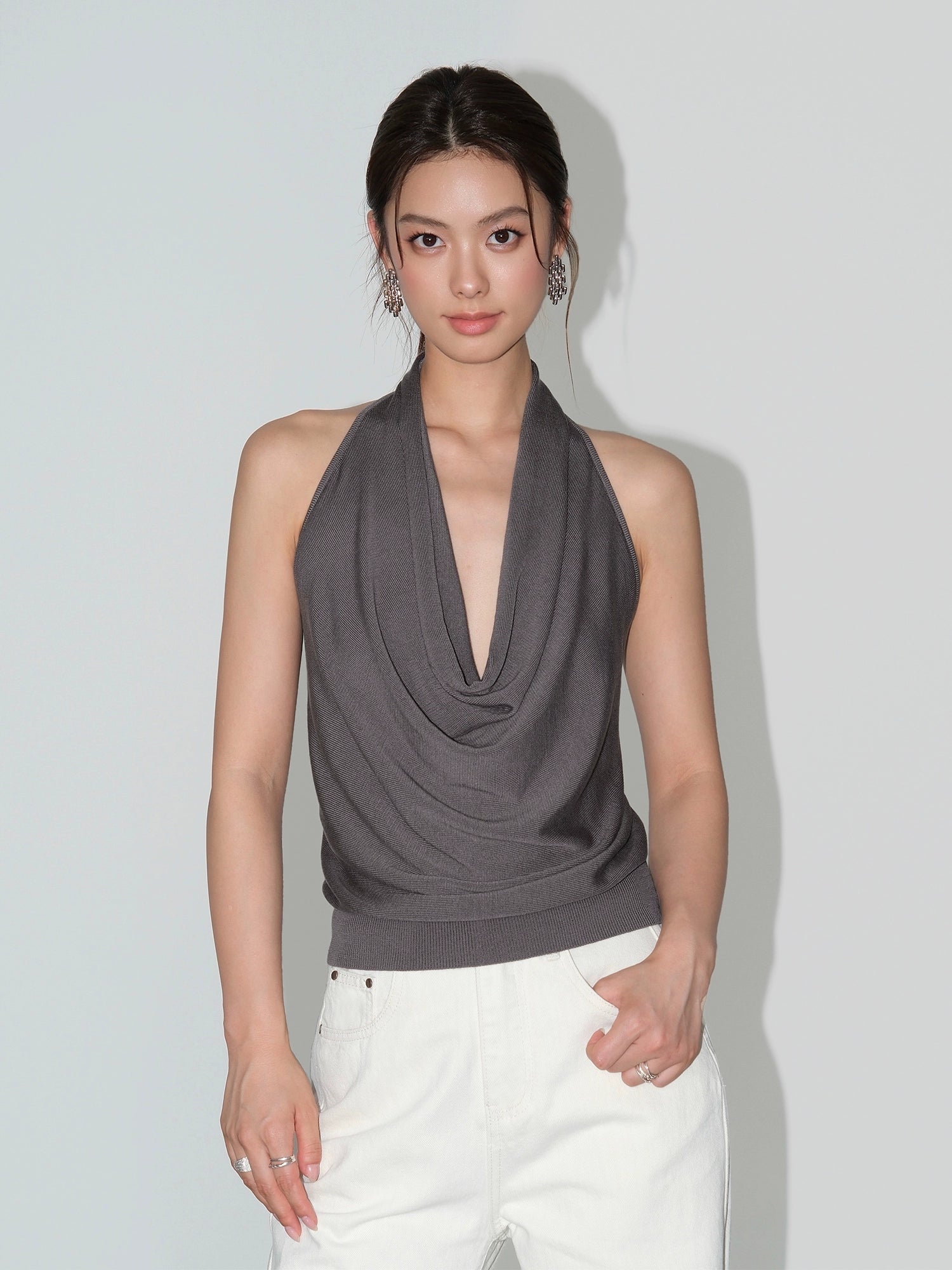 NEVA HU Swinging Neck Sling Vest