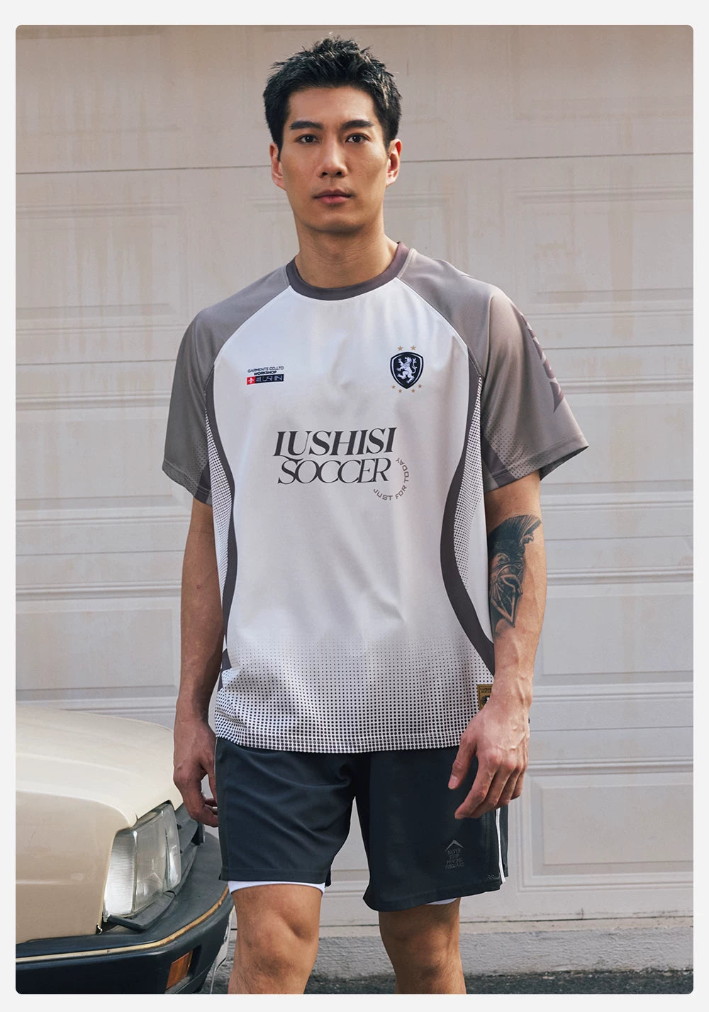 LUSHISI Moisture Wicking Exercise Tee