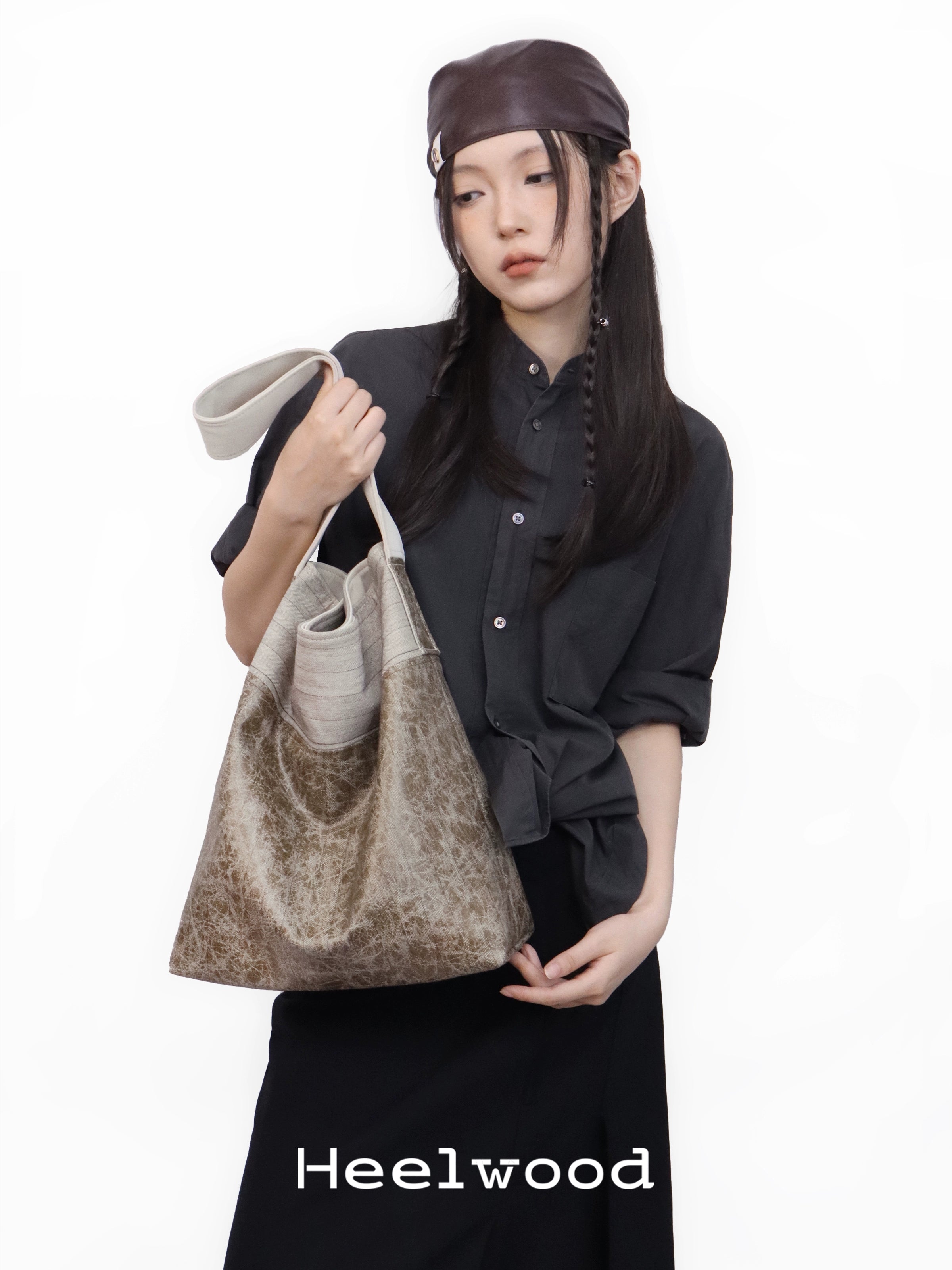 Heelwood Wilderness New Chinese Bucket Bag