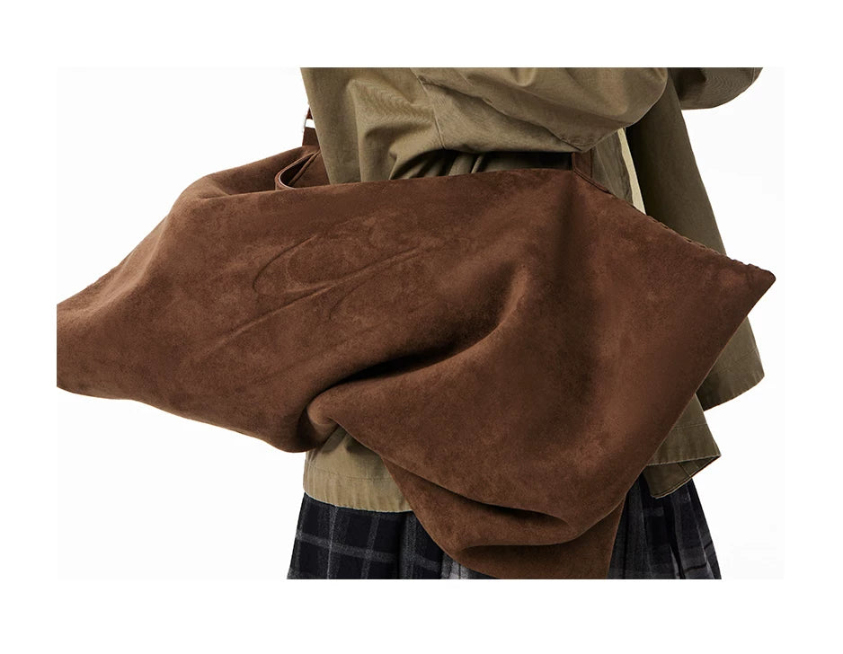 CryingCenter Anti-fur Dumpling Single Shoulder Oblique Span Bag