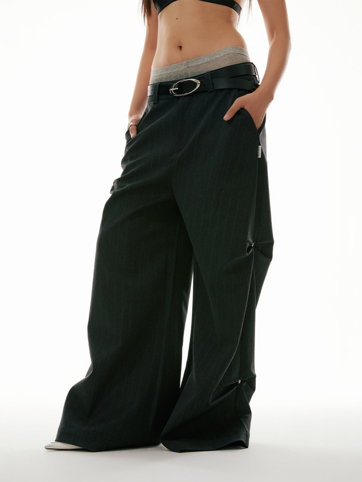 FUNKYFUN Stud Three-dimensional Pleated Dark Striped Straight Pants
