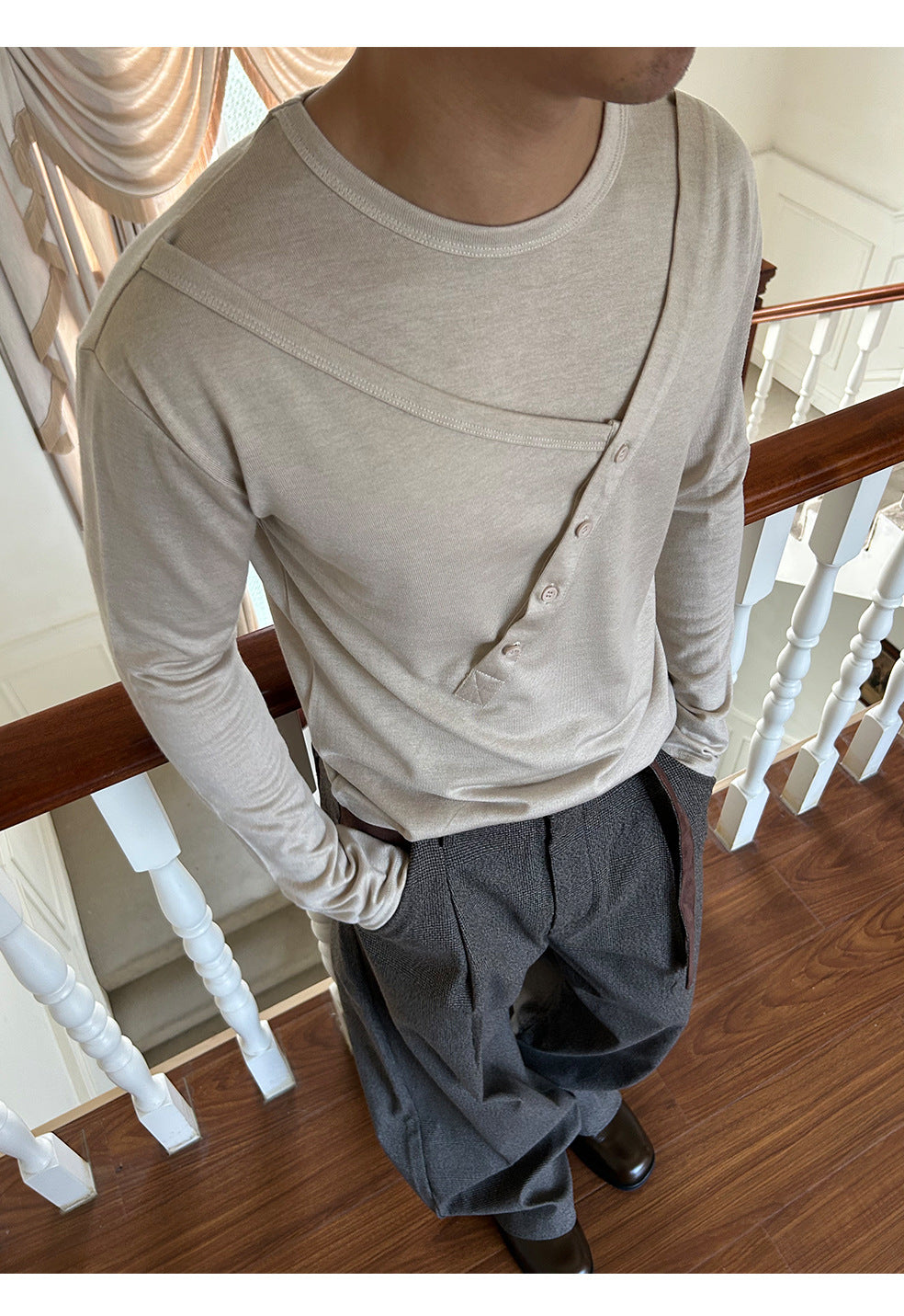EME Diagonal-breasted Loose-knit Sweater
