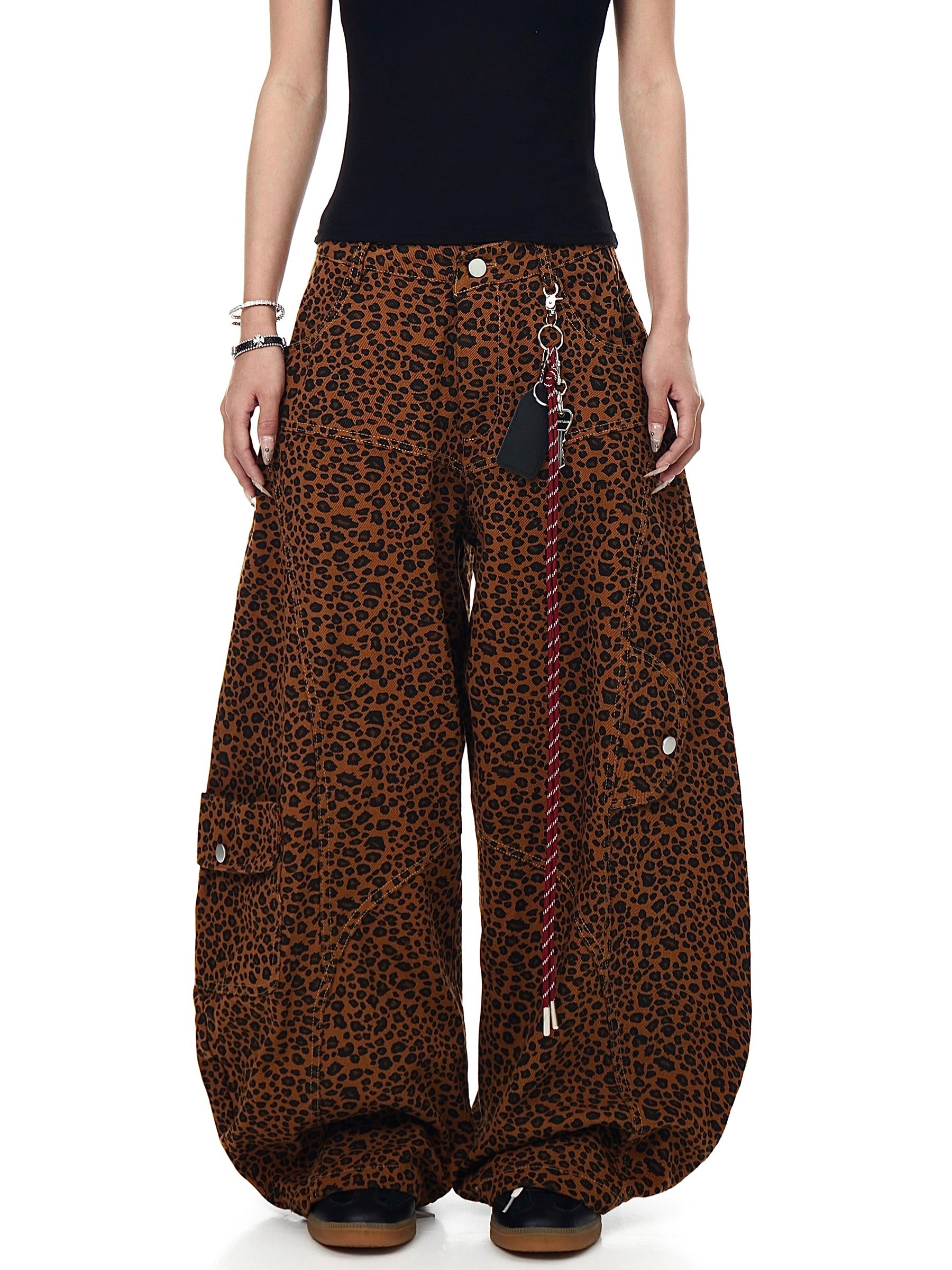 BLACKLISTS Leopard-print Embroidered Scimitar Jeans