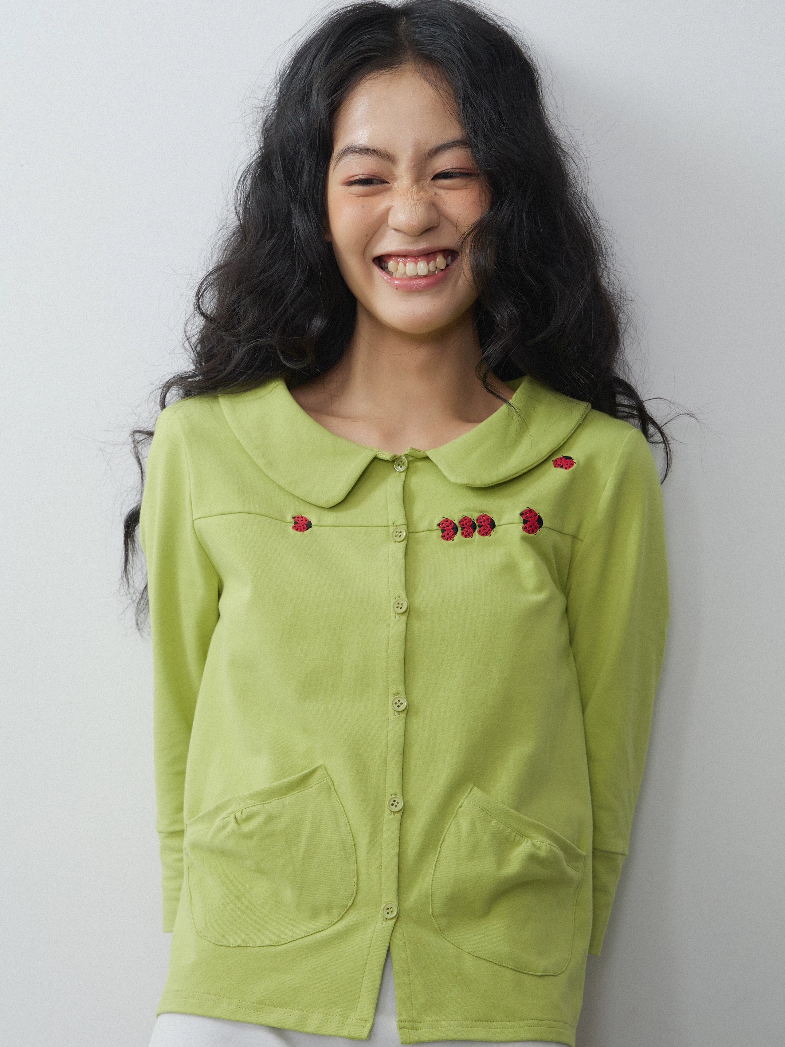 In Two Twos Beetle Embroidered Doll Collar Half Sleeve Shirt