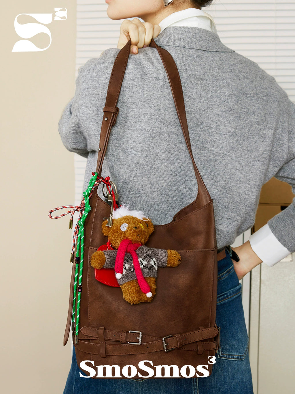 SmoSmos Retro Large Capacity Cowhide Shoulder Niche Bucket Bag