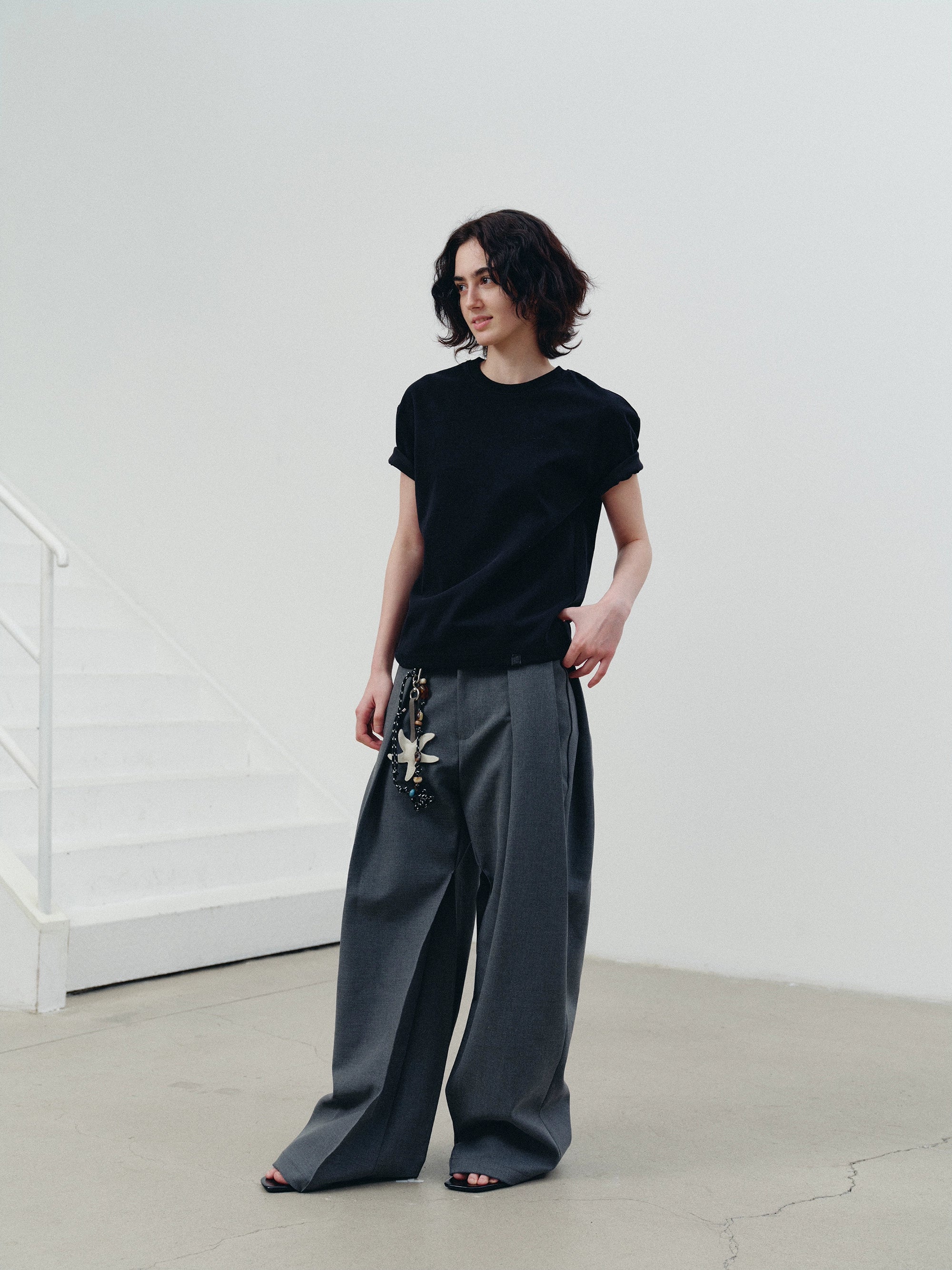 NOT UGLY Double-sided Abraded Shoulder Pads Three-color Tee