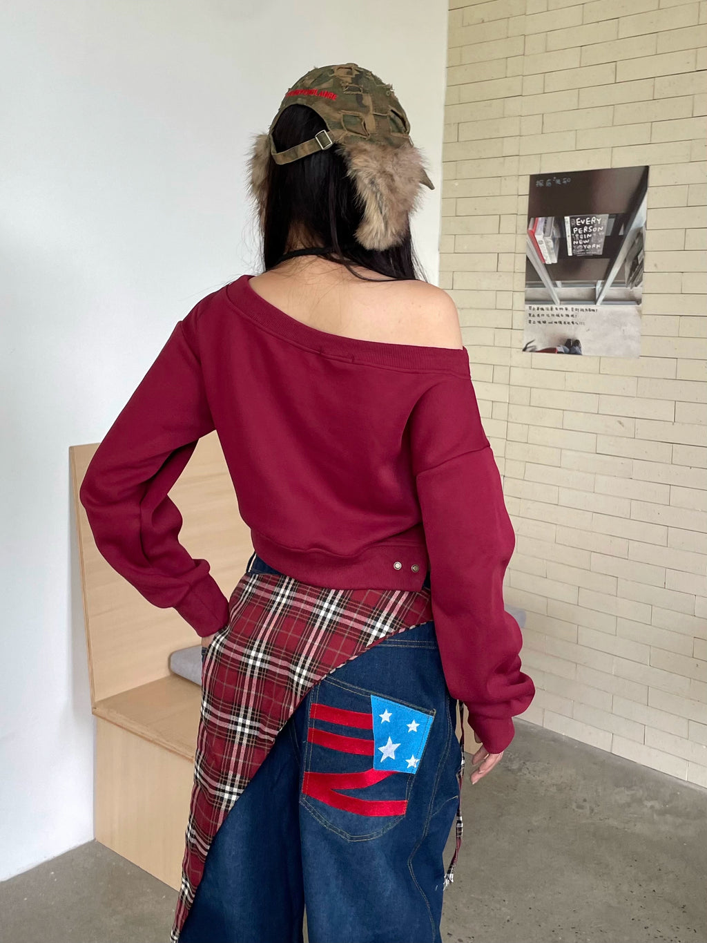 Mershier Shoulder Graffiti Print Skinny Shoulder Long Sleeves
