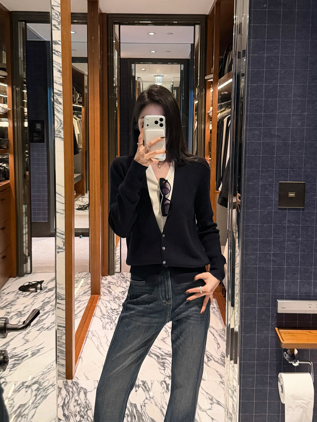 CHUYUQI Contrasting Color Waist Fake Two-piece Knitted Cardigan
