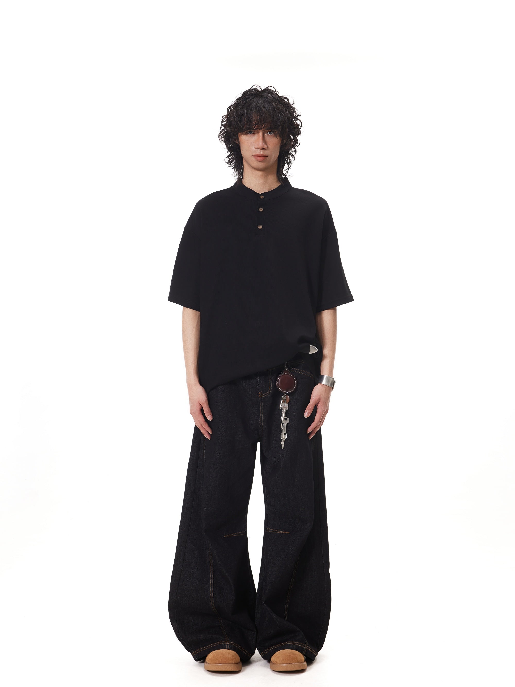 BTSG old money style Henry collar button Tee