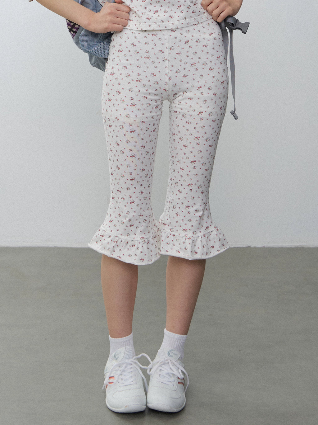 In Two Twos Lace Slim Floral Flared Trousers