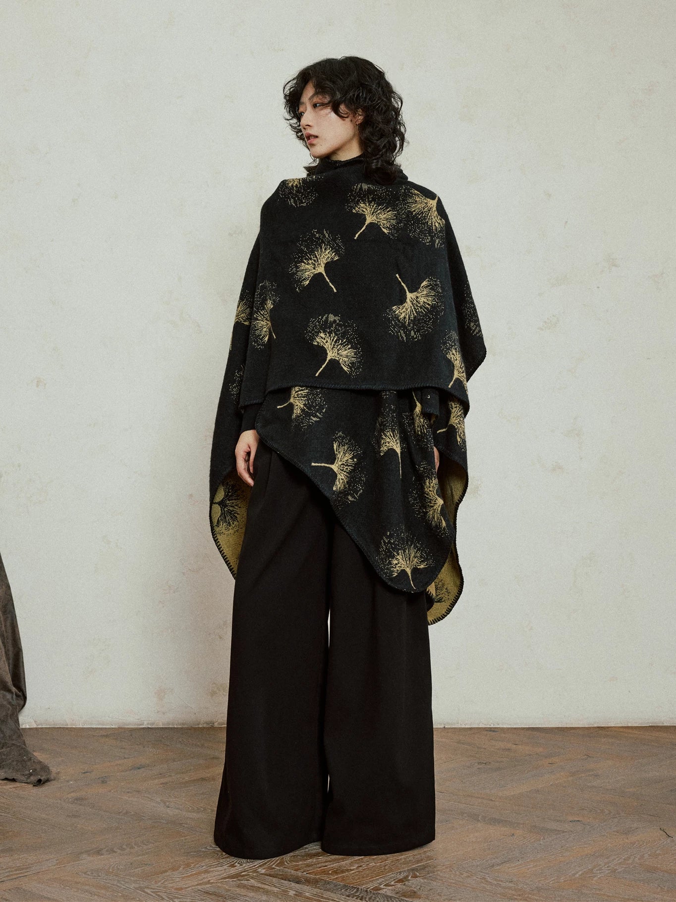 SUNYVONNE Warm Double-sided Knitted Outer Cape