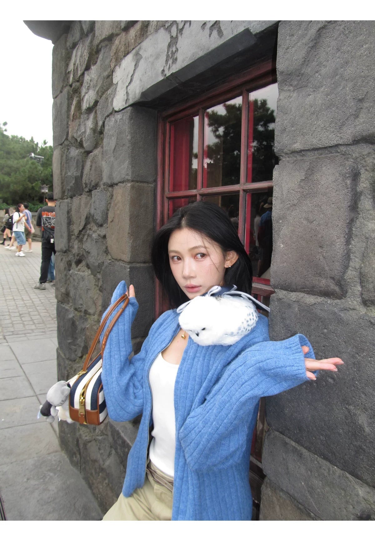 YOUNG KYLIN Semi-turtleneck Knitted Cardigan
