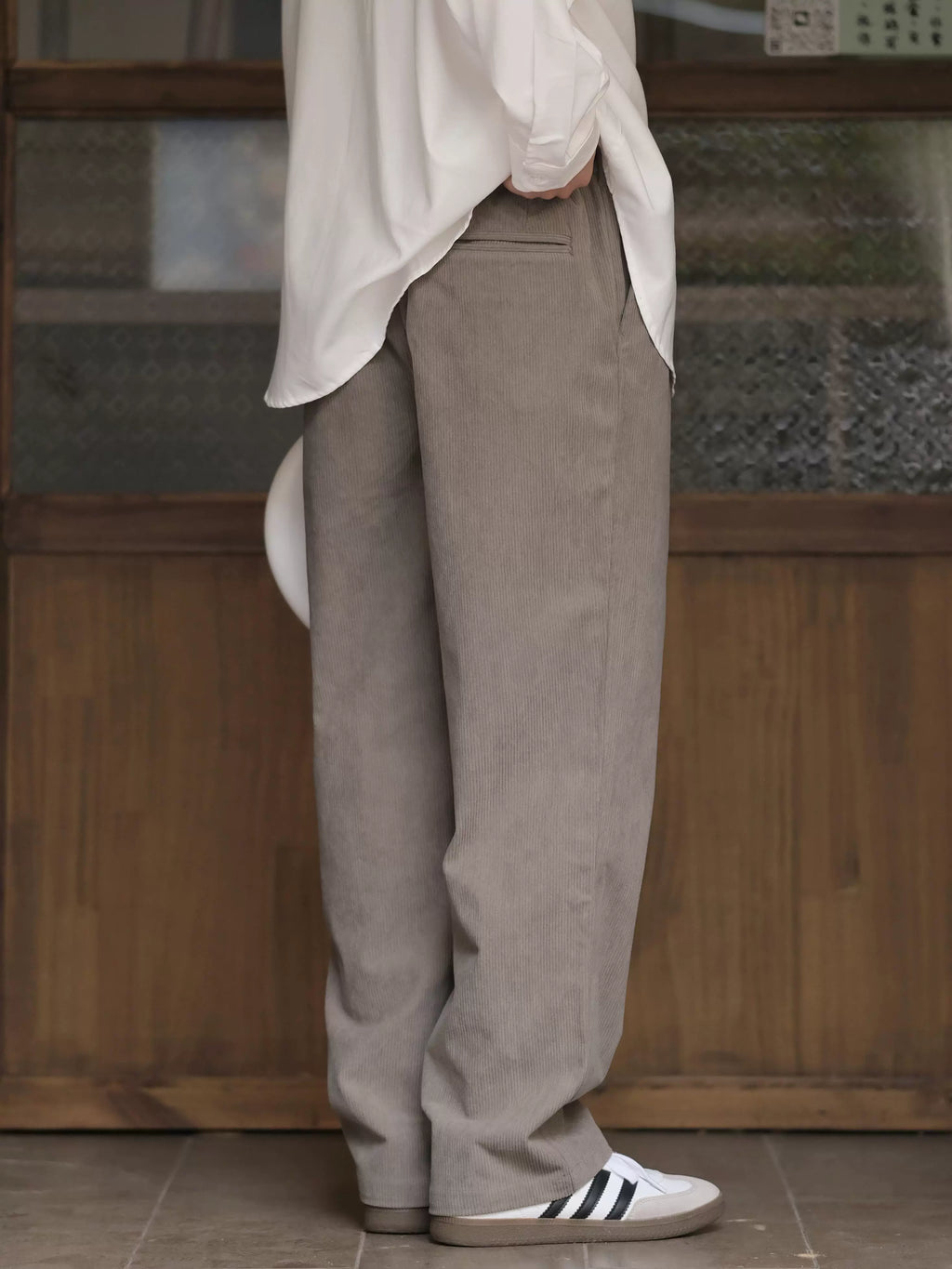DESICCANT Corduroy Micro-cone Straight Slacks