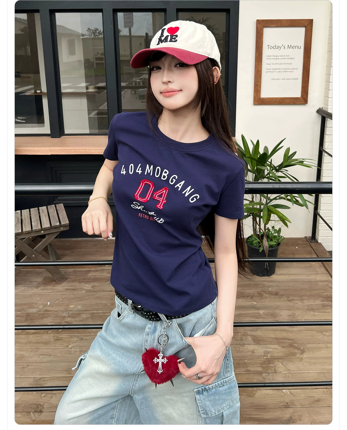 404MOB Retro Sticker Embroidered Versatile and Slim Tee