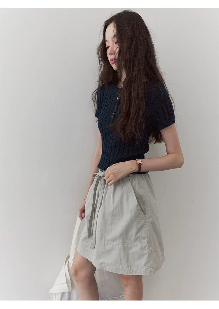VOOE Slim and Thin Twist Casual Tee