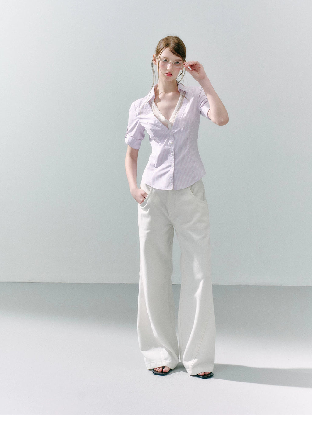 LOST FOREST Low-neck Lace Fake Two-piece Slim-fit Shirt
