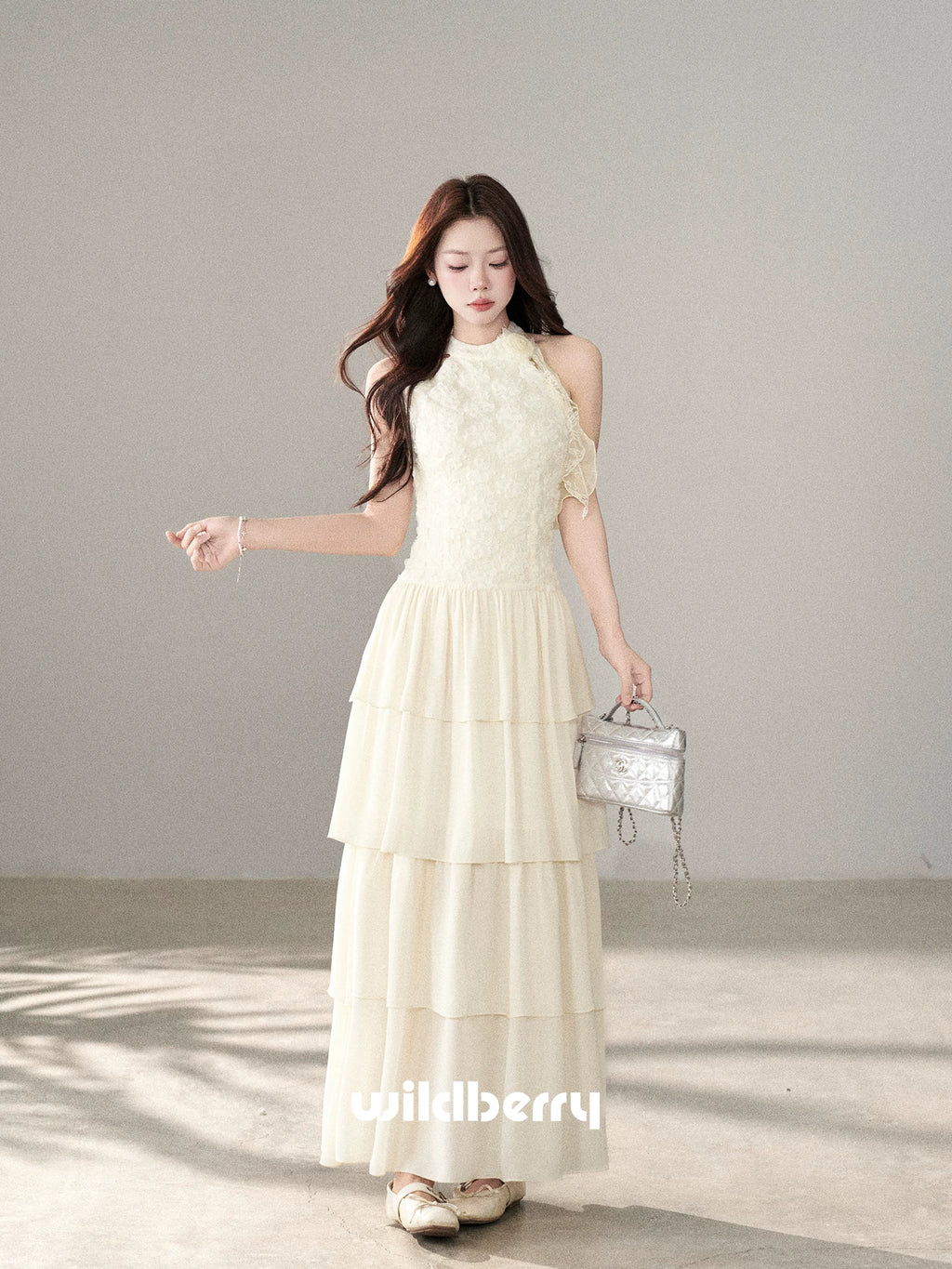 Wildberry Neck Waist Temperament Dress