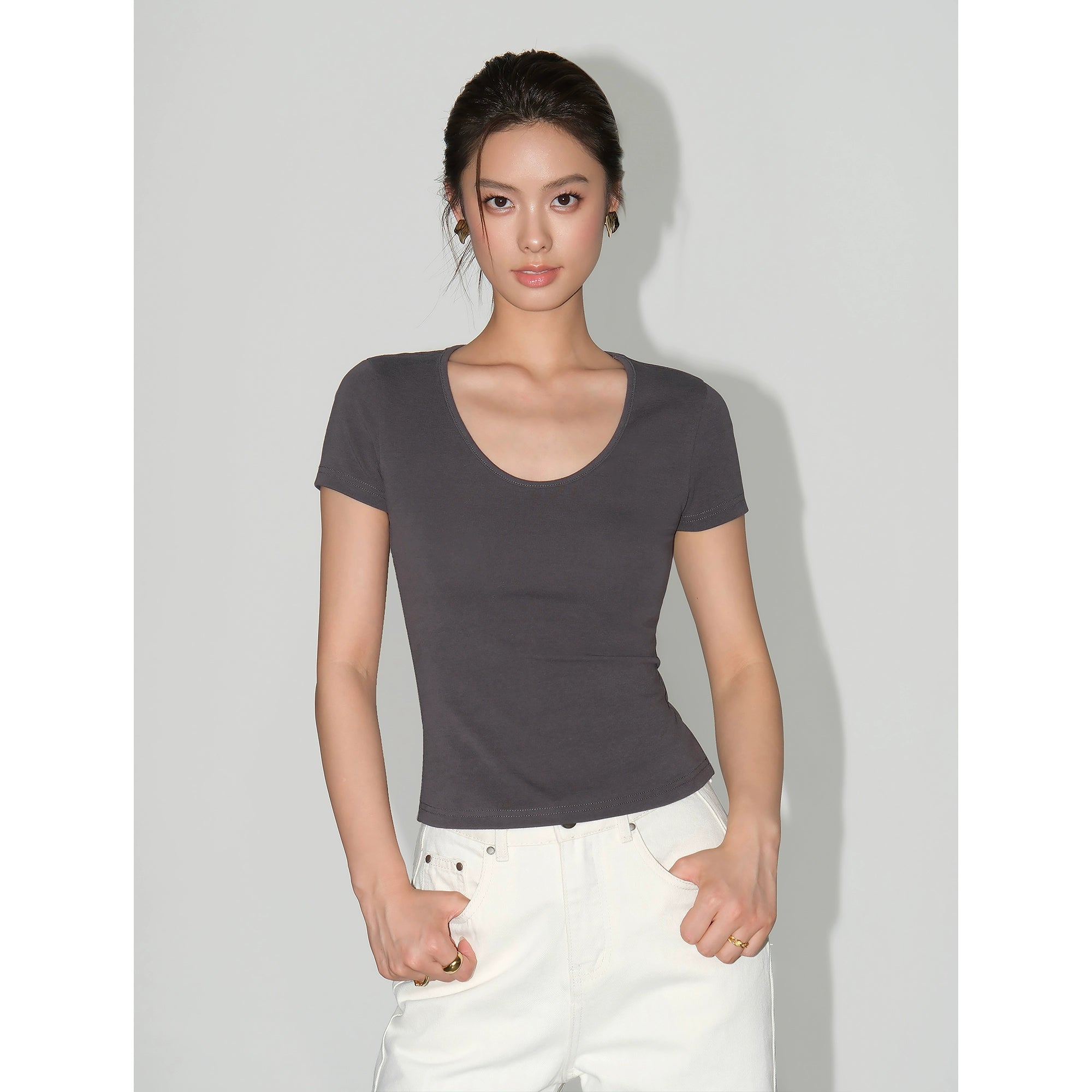 NEVA HU U Neck Short Shoulder Slim Tee