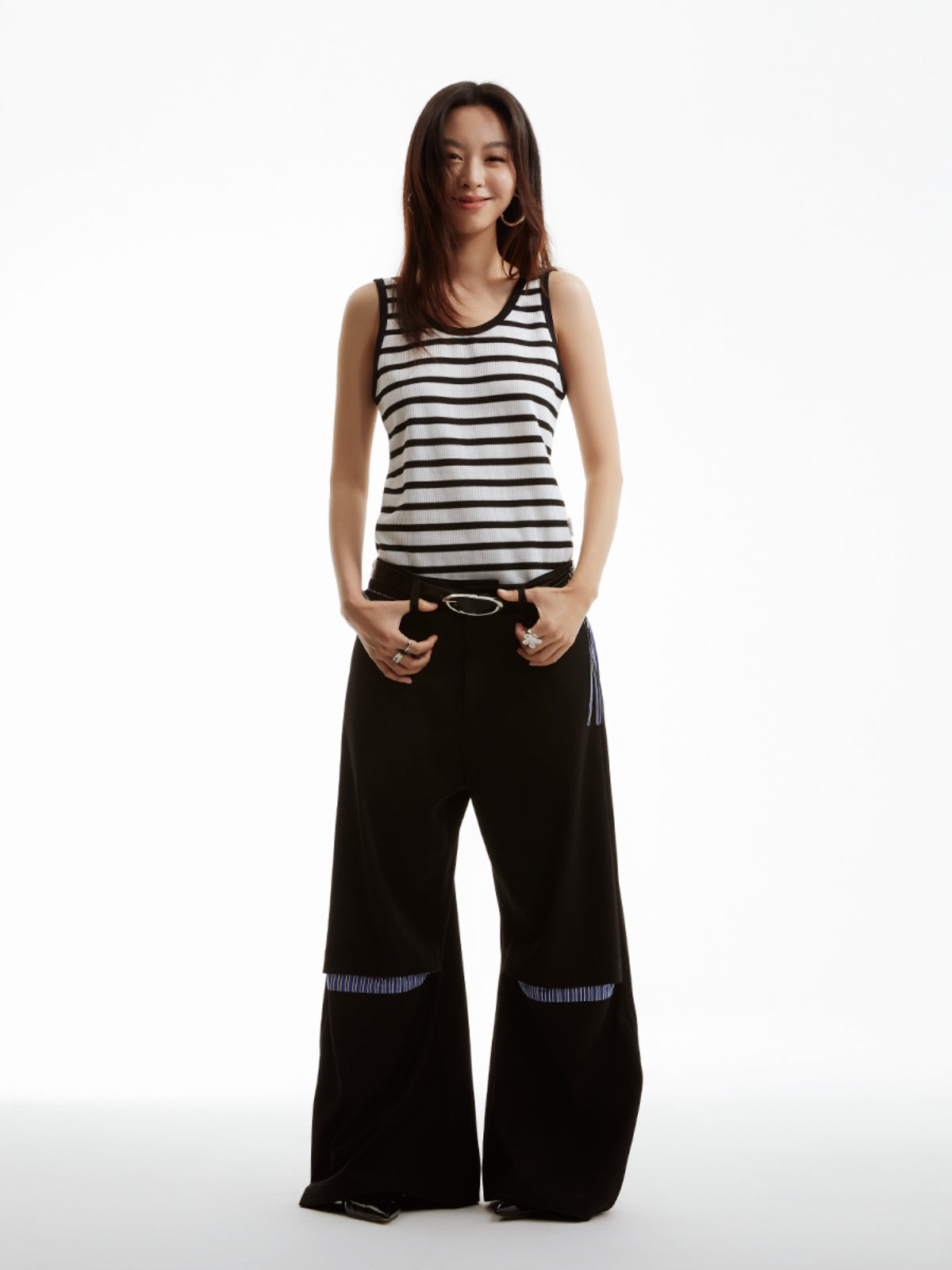 FUNKYFUN Contrasting Striped Vest