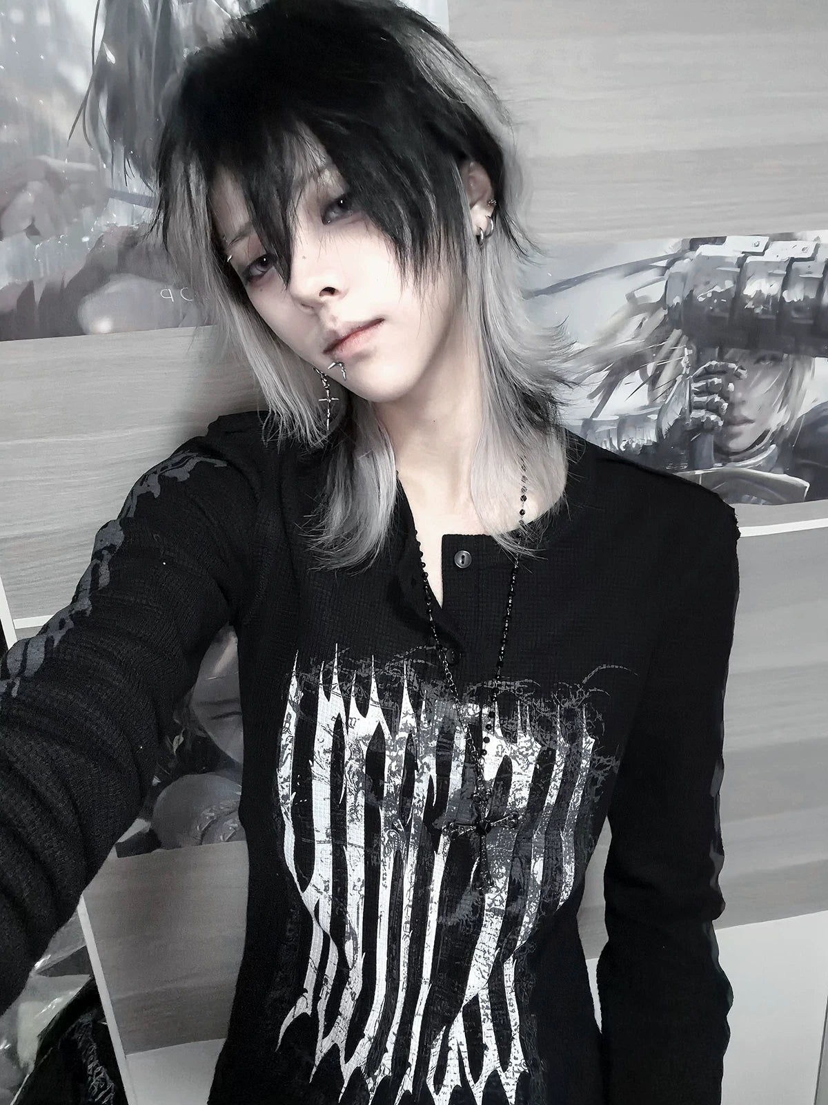 WETBODY Subculture Gothic 260g Fitted Long-Sleeve Tee