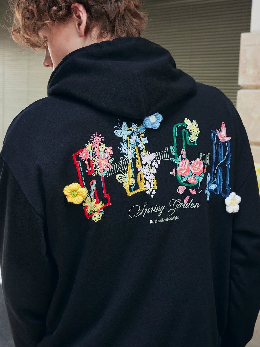 HACR Wool Flower Embroidered Hooded Sweater