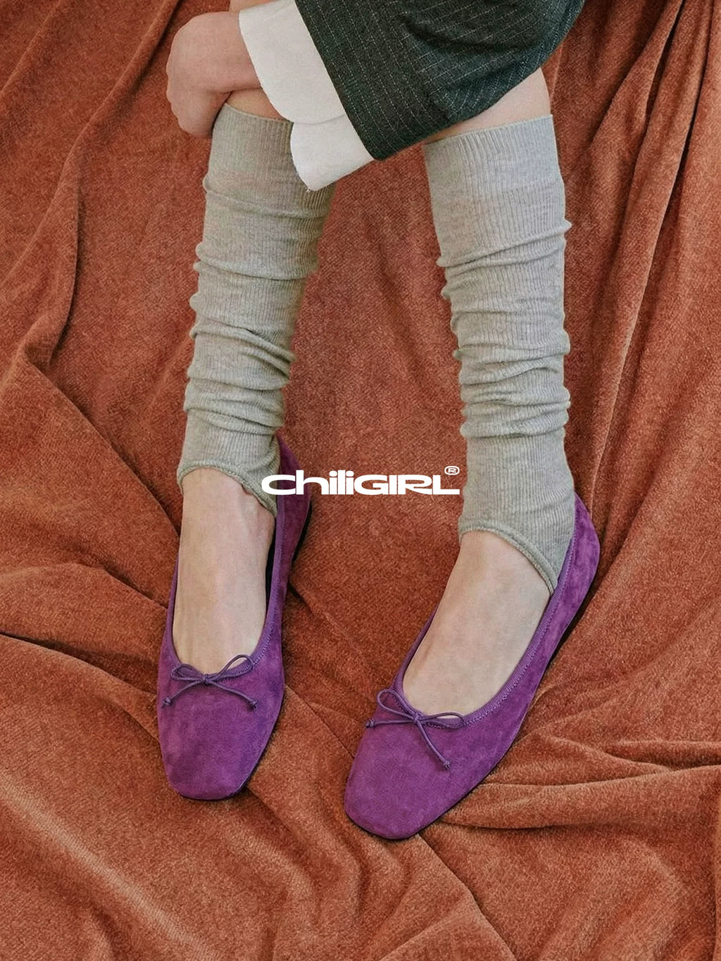 CHILIGIRL Bow Light Mouth Suede Flat Shoes