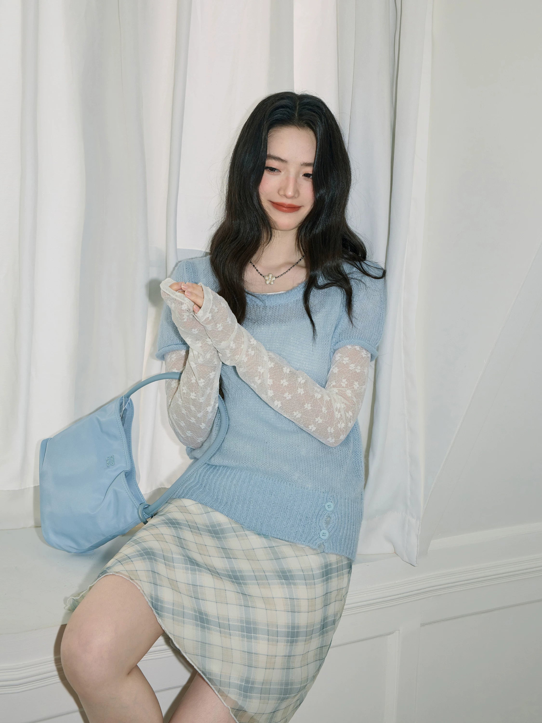 XUJING Round Neck Hollow Loose and Thin Tee
