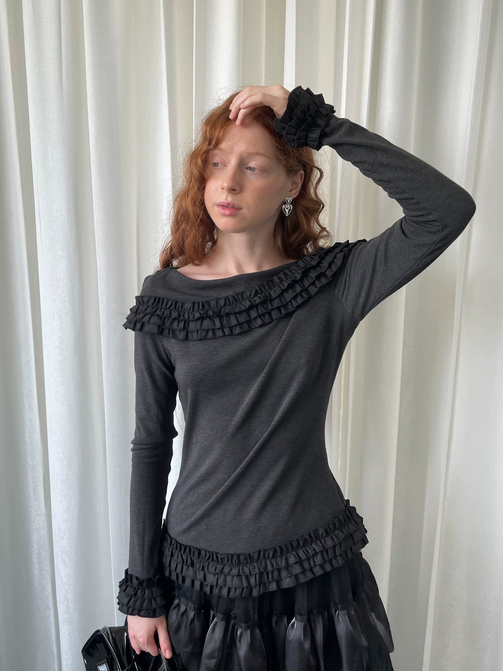 Loosesmell Multi-layer Lace Long-sleeved Sweater
