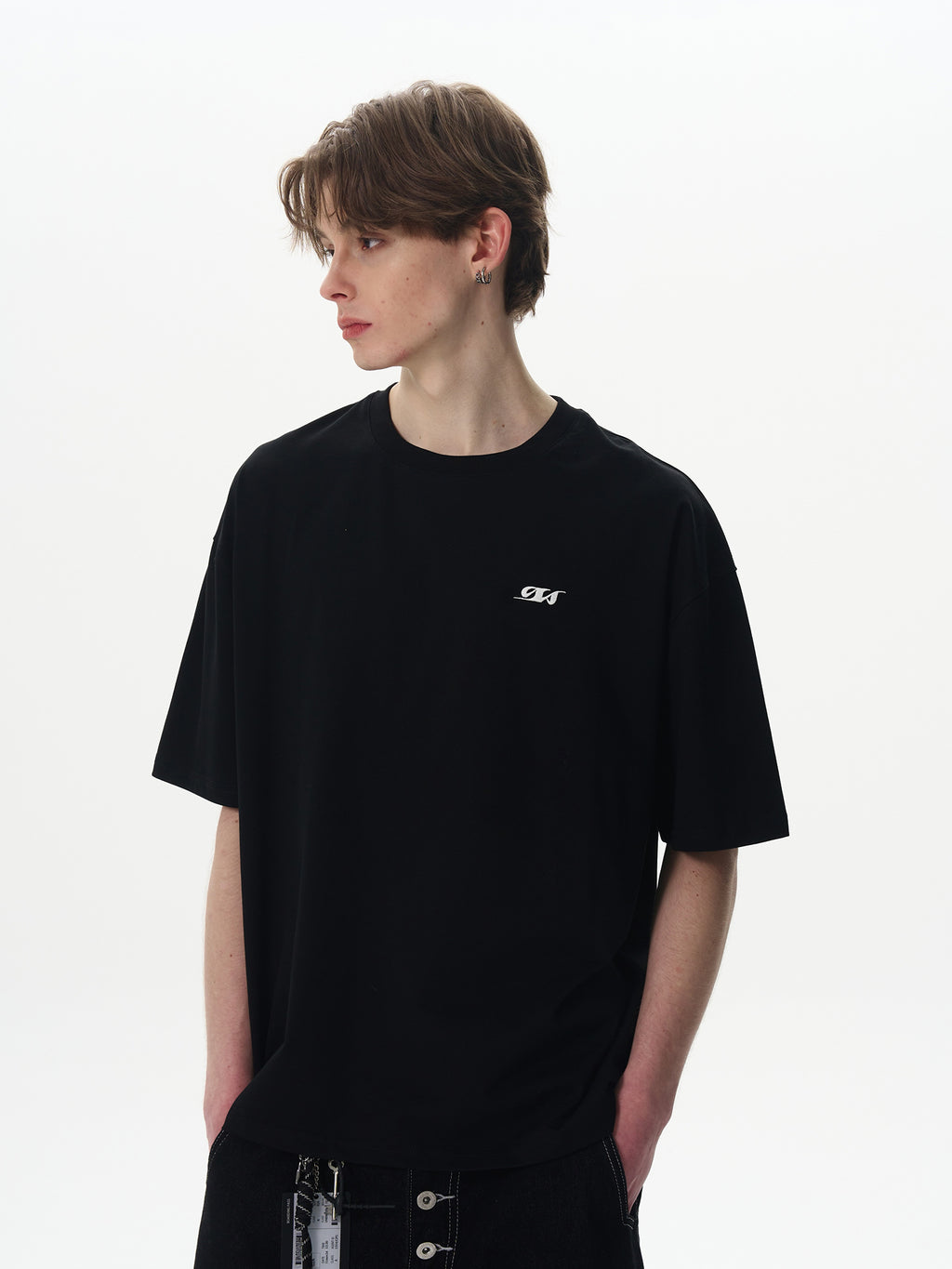 MaxDstr small logo embroidered commuter versatile Tee