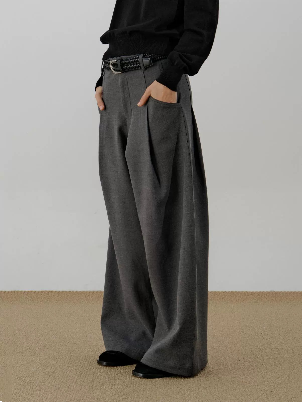 COLN Loose Casual Suit Pants