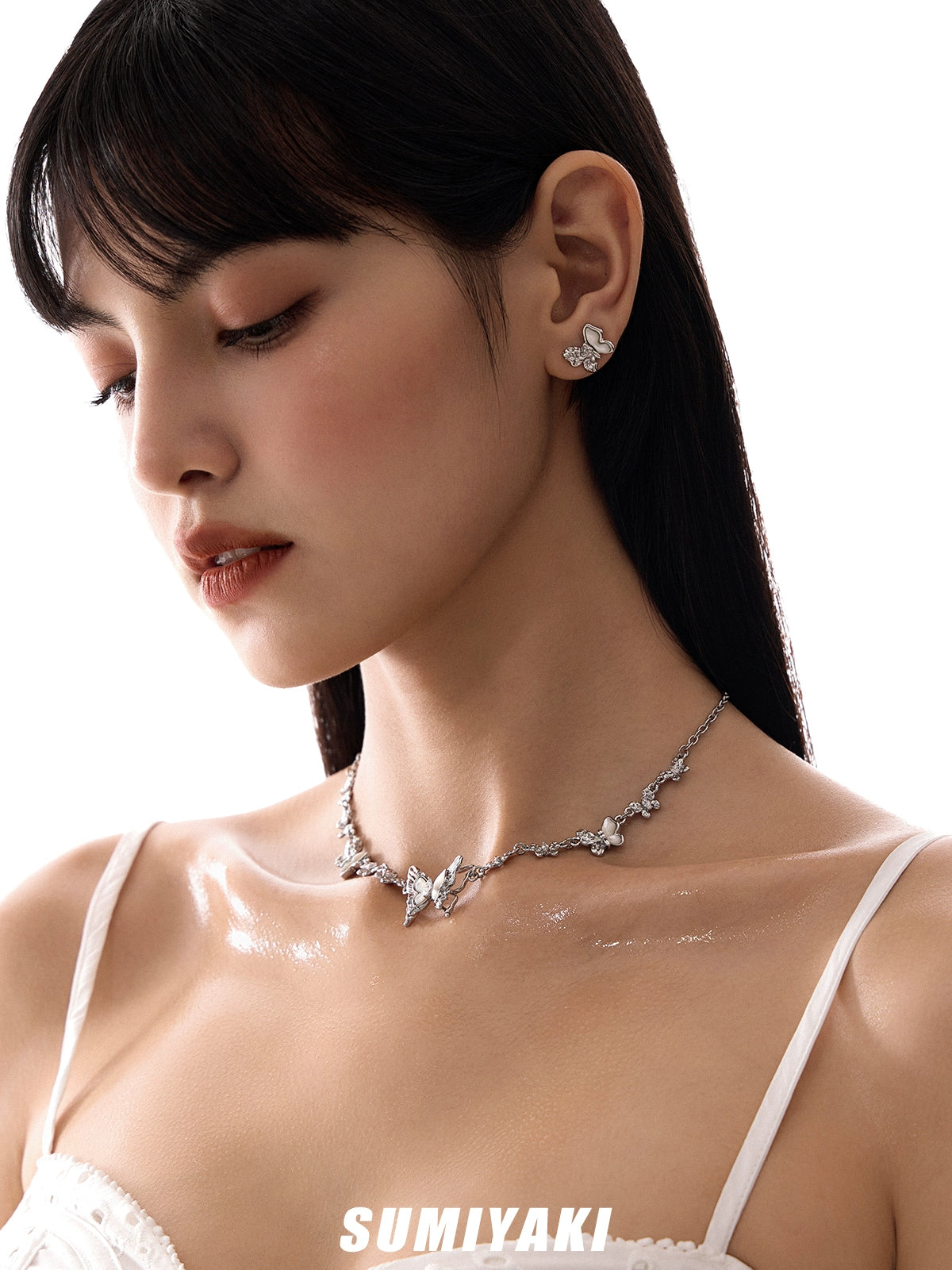 SUMIYAKI Light Luxury Diamond-encrusted White Fritillary Butterfly Necklace