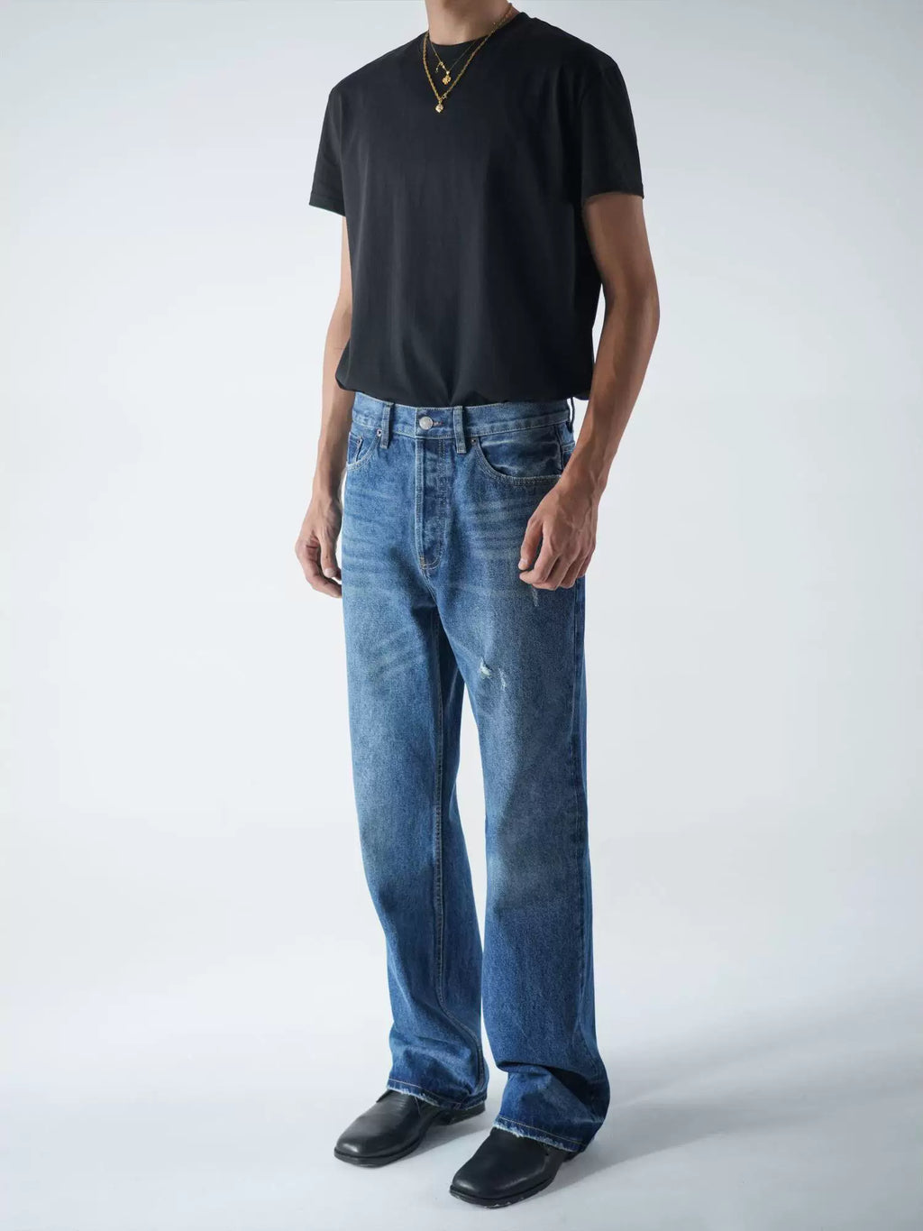 SEE ALSO Vintage Minimalist Straight Jeans