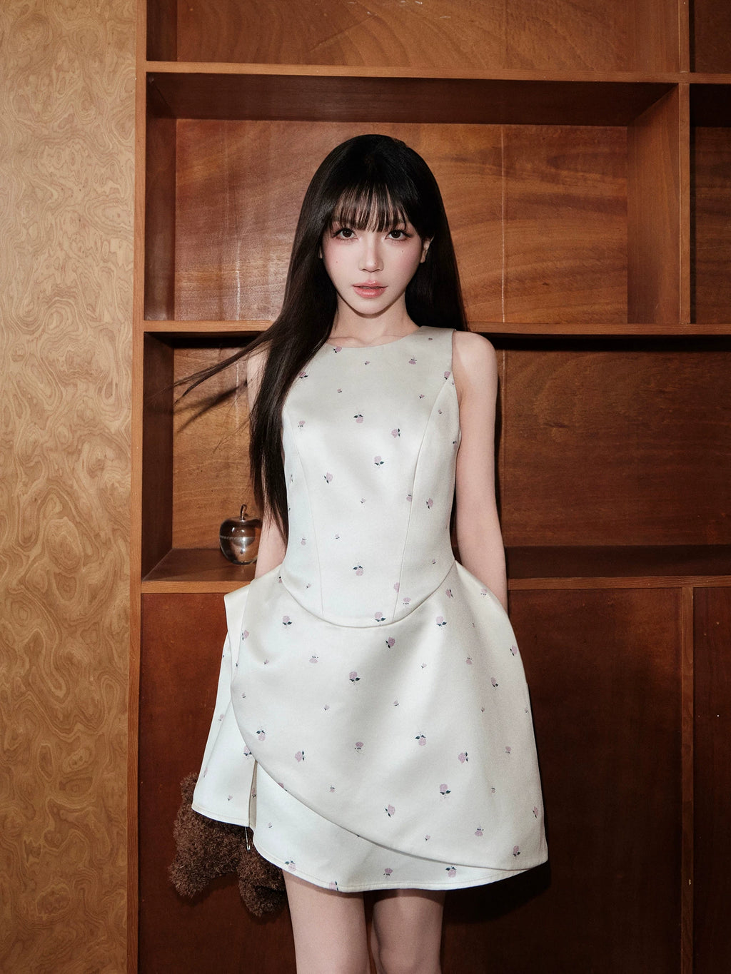 Avenement Irregular Floral Slim Dress