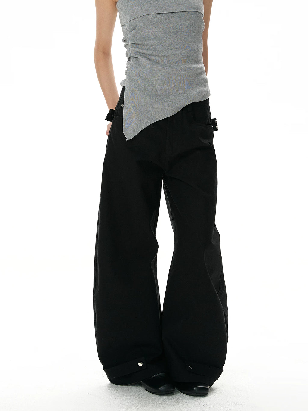 A PUEE Vintage Rivet Belt Straight Pants